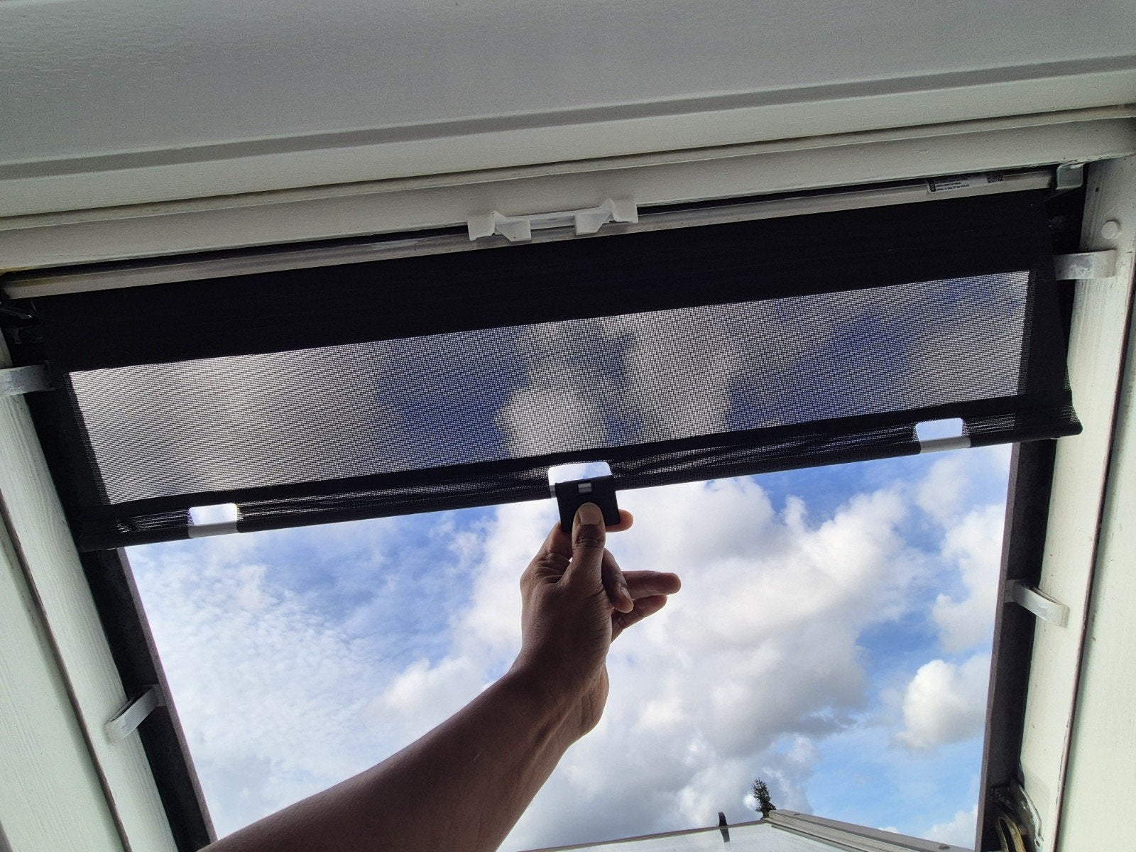 Velux Buitenscreen GGL 410 - Zonwering voor dakraam, Ophalen, Gebruikt, Overige kleuren, Minder dan 100 cm