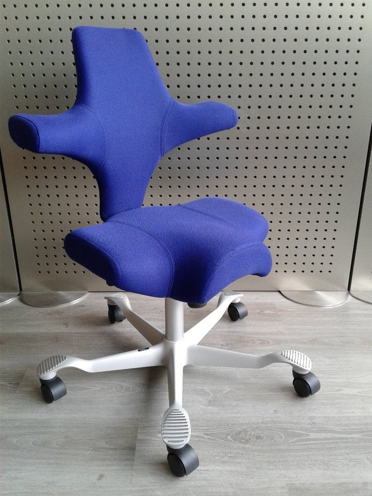 1x HAG Capisco 8106 (Laag) (Kobaltblauw), Heel Mooi!, Huis en Inrichting, Bureaustoelen, HÅG, Ophalen of Verzenden, Zo goed als nieuw