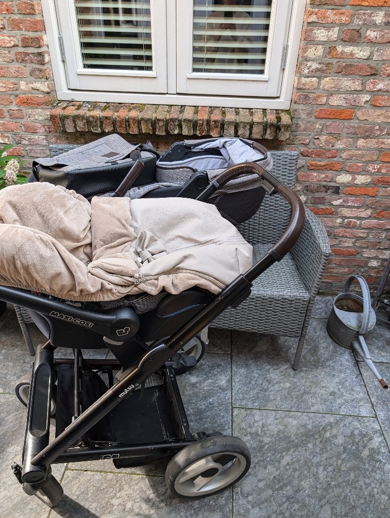 Kinderwagen, Kinderen en Baby's, Kinderwagens en Combinaties, Ophalen, Gebruikt, Kinderwagen, Mutsy