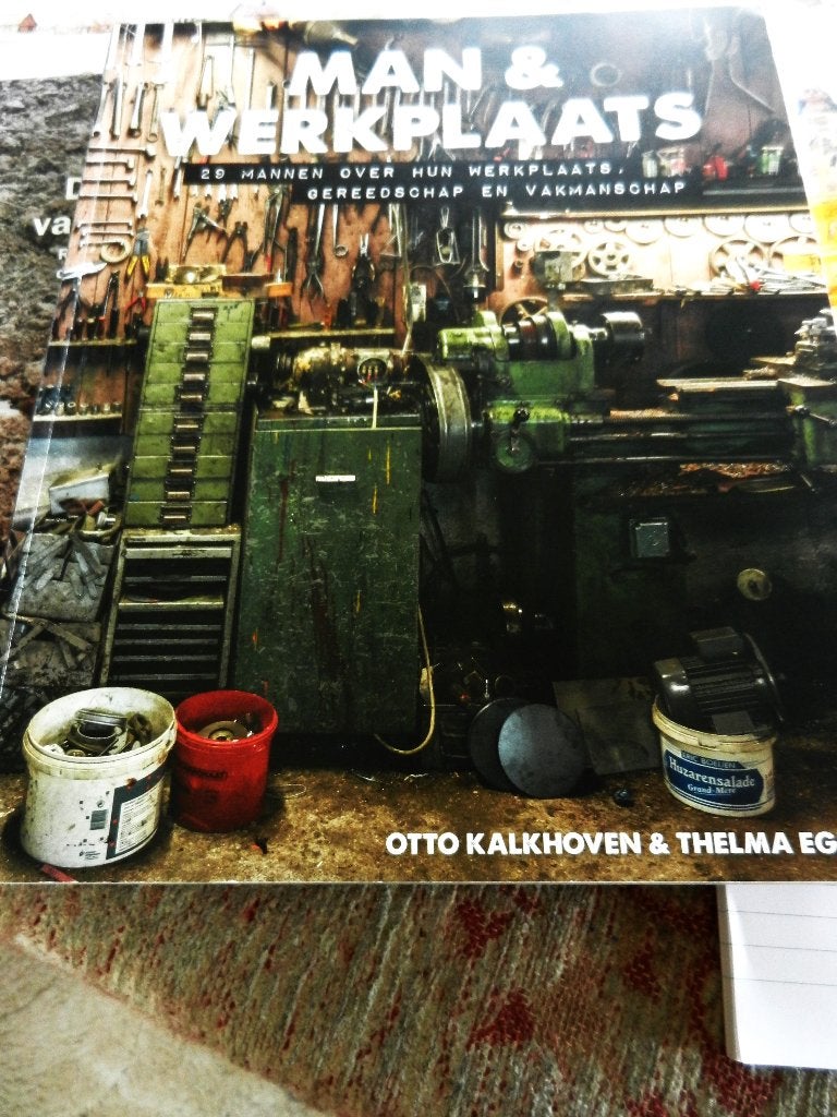 Boek over oude ambachten, Ophalen, Zo goed als nieuw