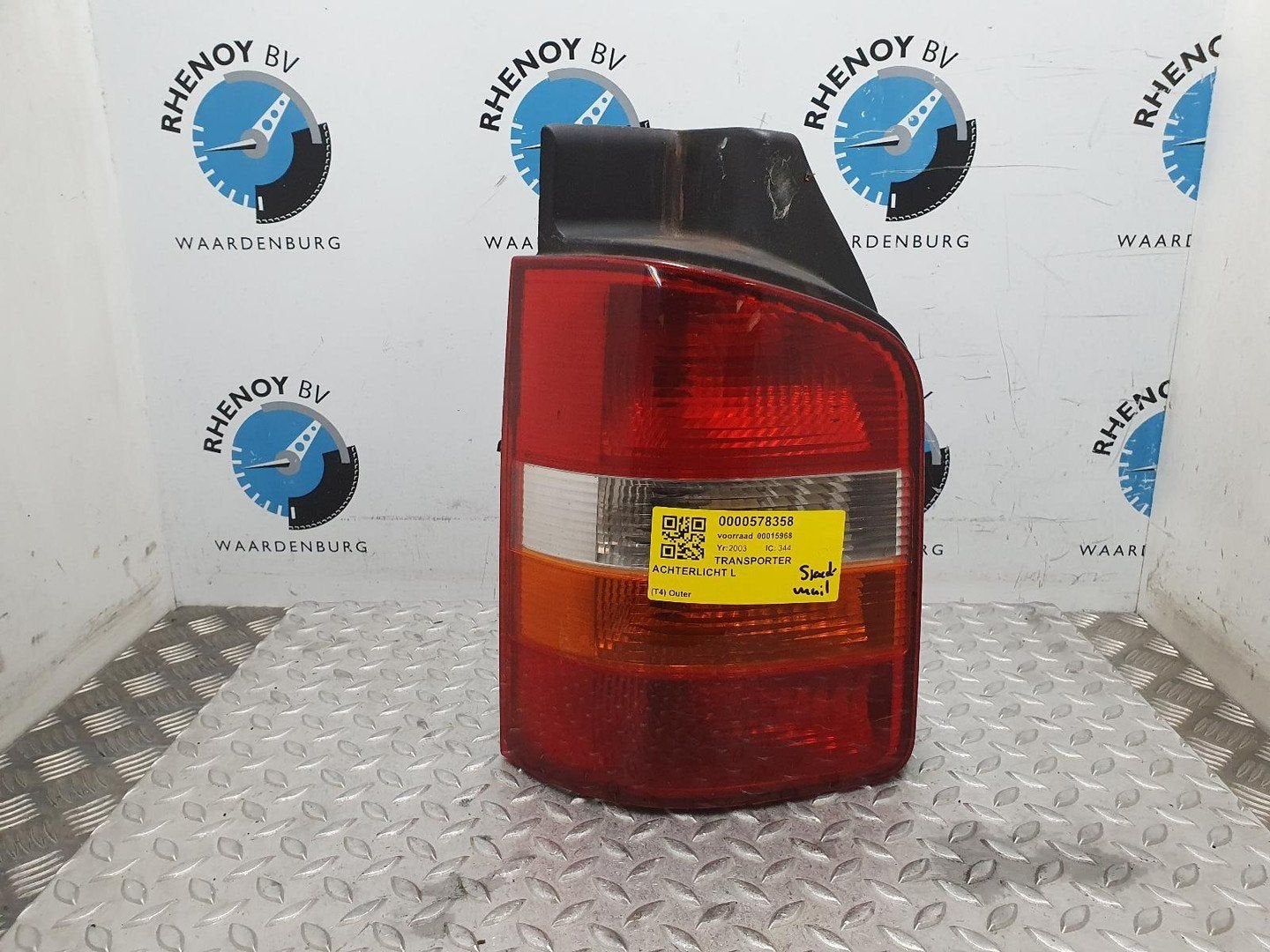 VOLKSWAGEN TRANSPORTER 2.5 TDI 300 ACHTERLICHT L 2004, Ophalen of Verzenden, Gebruikt, Stiba lid