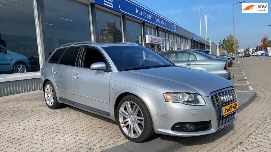 Audi A4 Avant 4.2 V8 S4 quattro, Auto's, Automaat, 1730 kg, Gebruikt, A4
