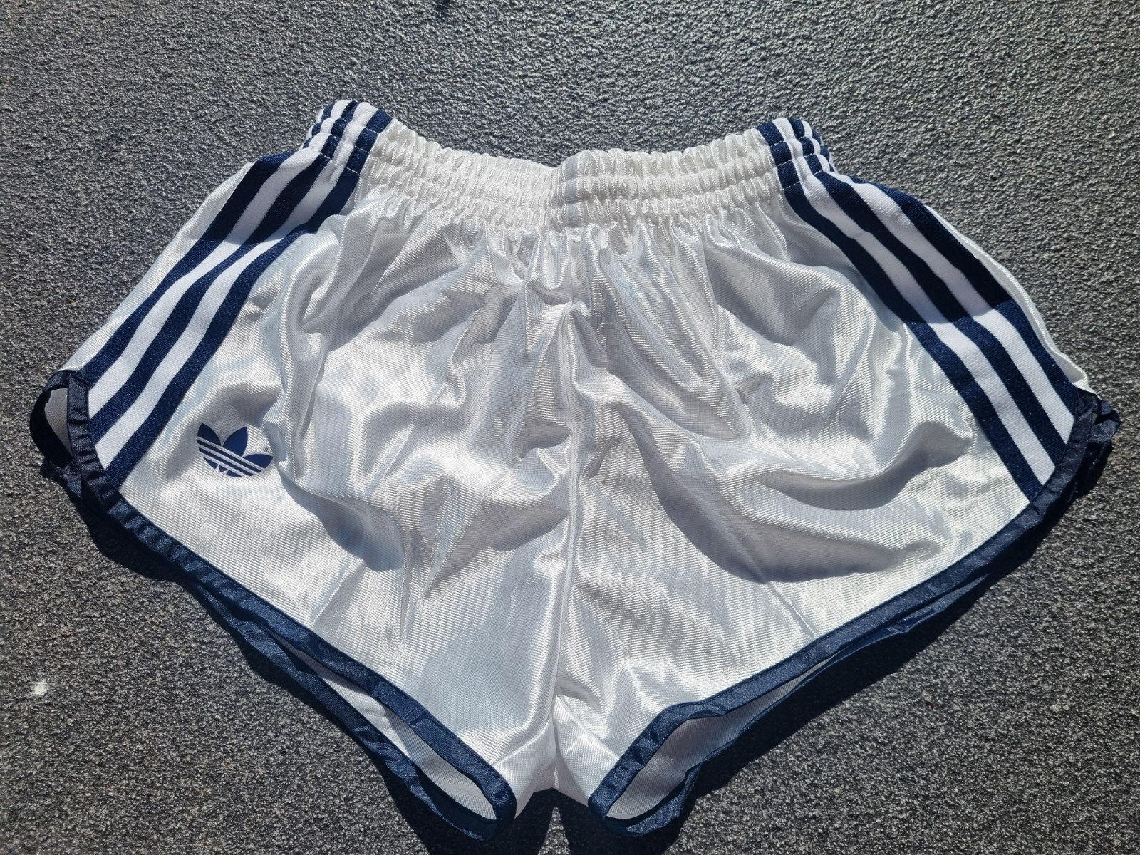 Adidas vintage short., Adidas, Wit, Overige typen, Nieuw