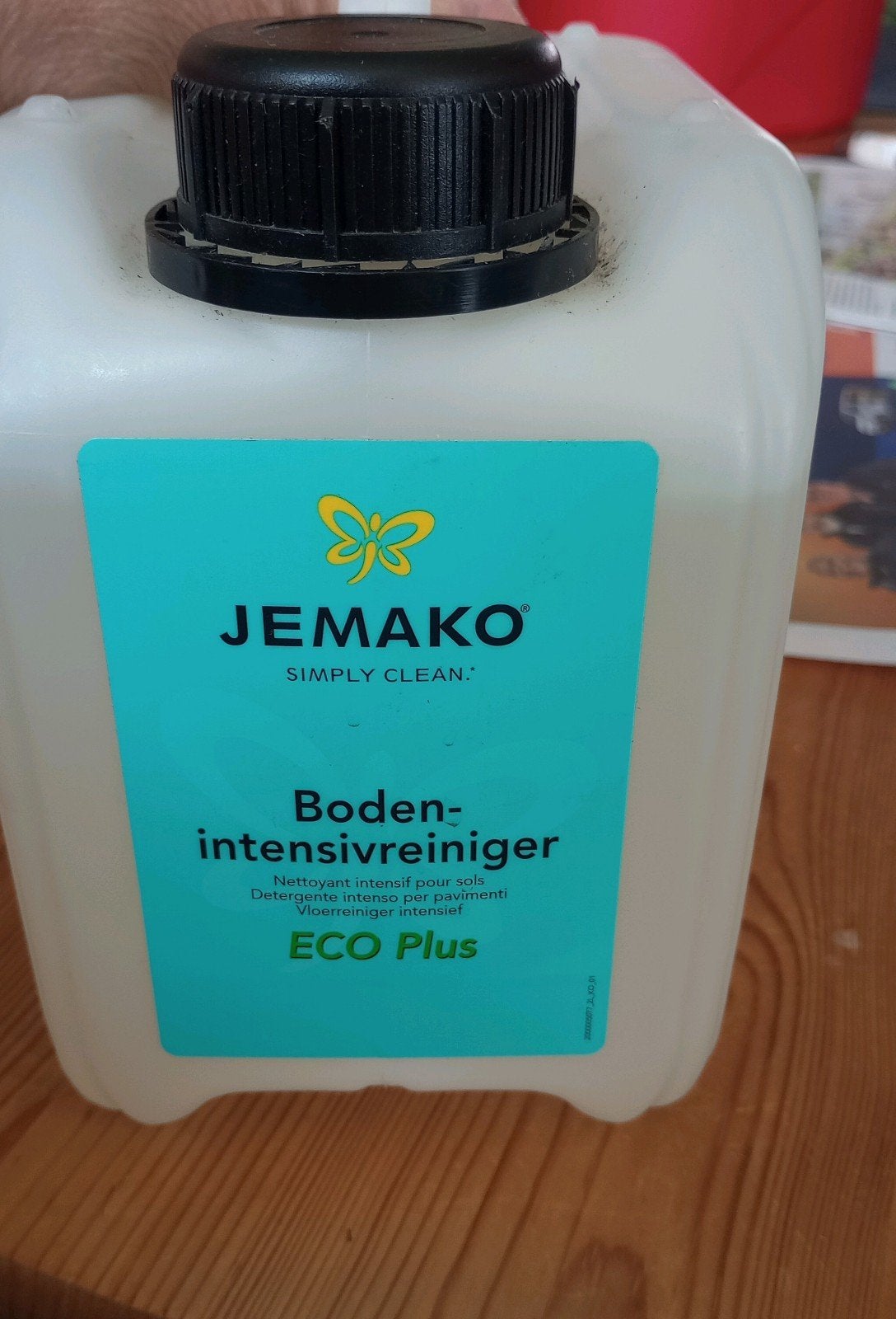 Jemako vloerreiniger Eco Plus. Ook te gebruiken in machines