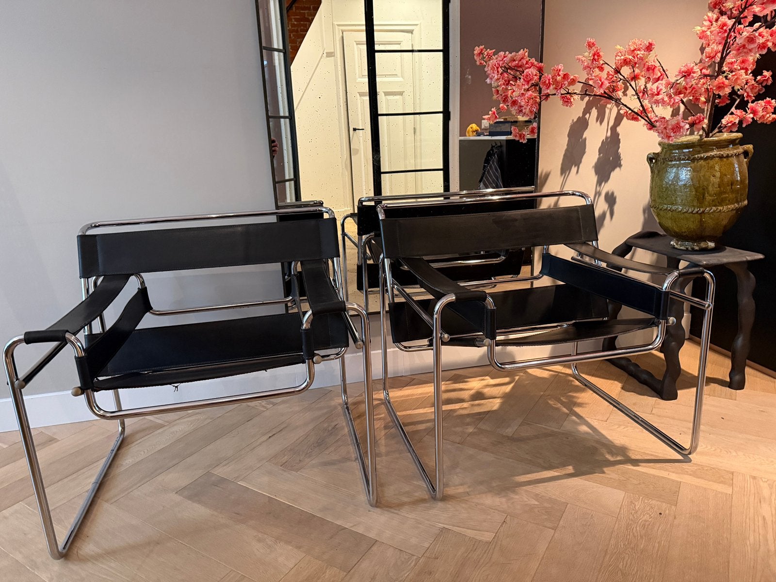2 vintage Wassily fauteuils – Marcel Breuer stijl, Ophalen, Gebruikt, Minder dan 75 cm, Leer