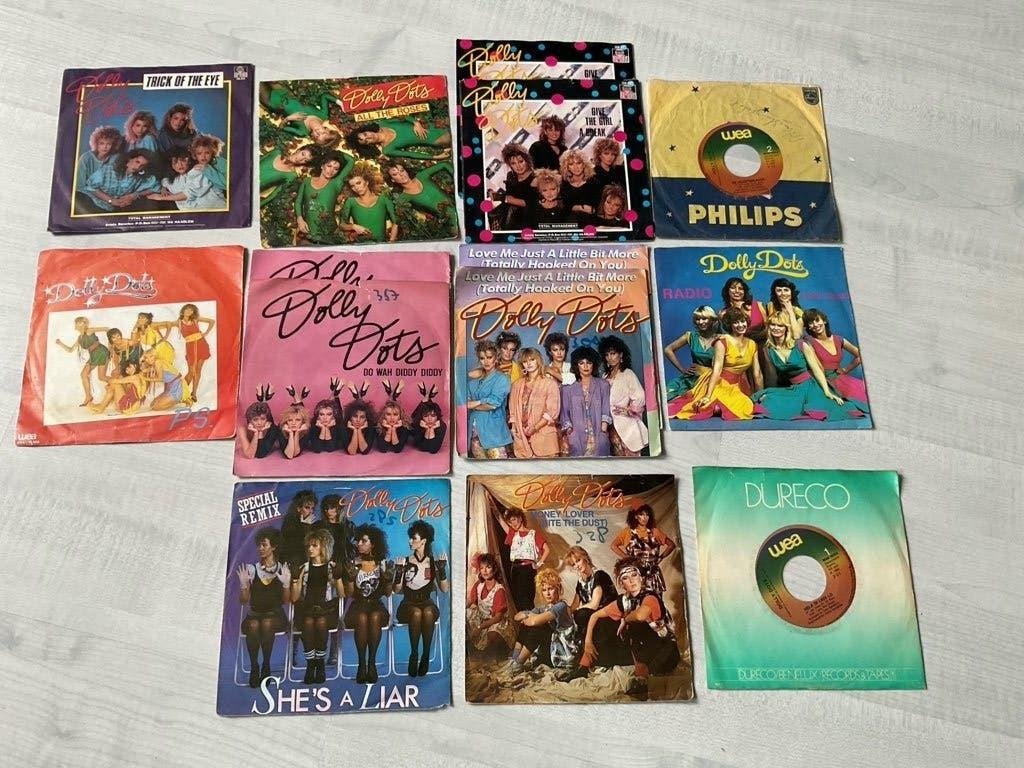 Dolly Dots-singles, Gebruikt, 7 inch, Ophalen of Verzenden, Beschermende buitenhoes