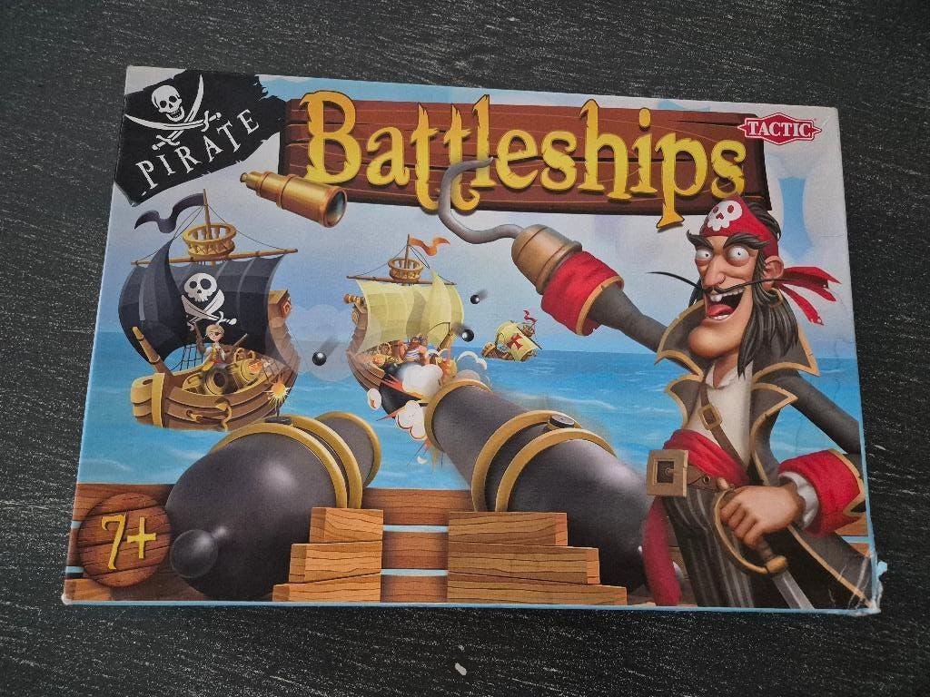 Pirate Battleship, Ophalen of Verzenden, Zo goed als nieuw