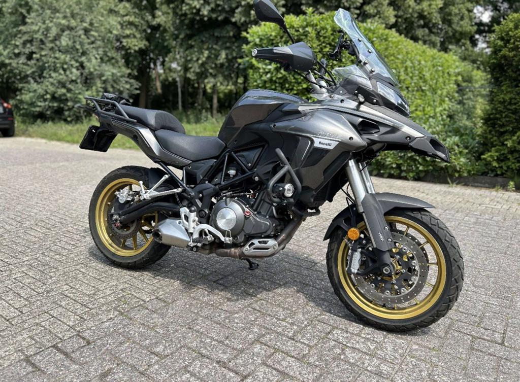 Benelli TRK 502 2018 Betrouwbare allrounder, Motoren, Motoren | Benelli, Particulier, Toermotor