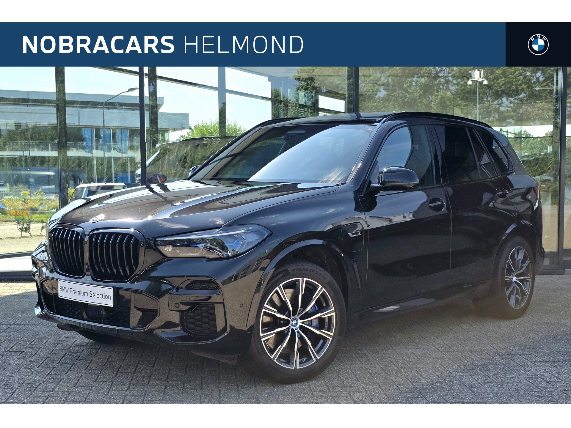 BMW X5 xDrive45e M Sport Automaat / Trekhaak / Panoramadak /, Dealer onderhouden, Gebruikt, 394 pk, Met garantie (alle)