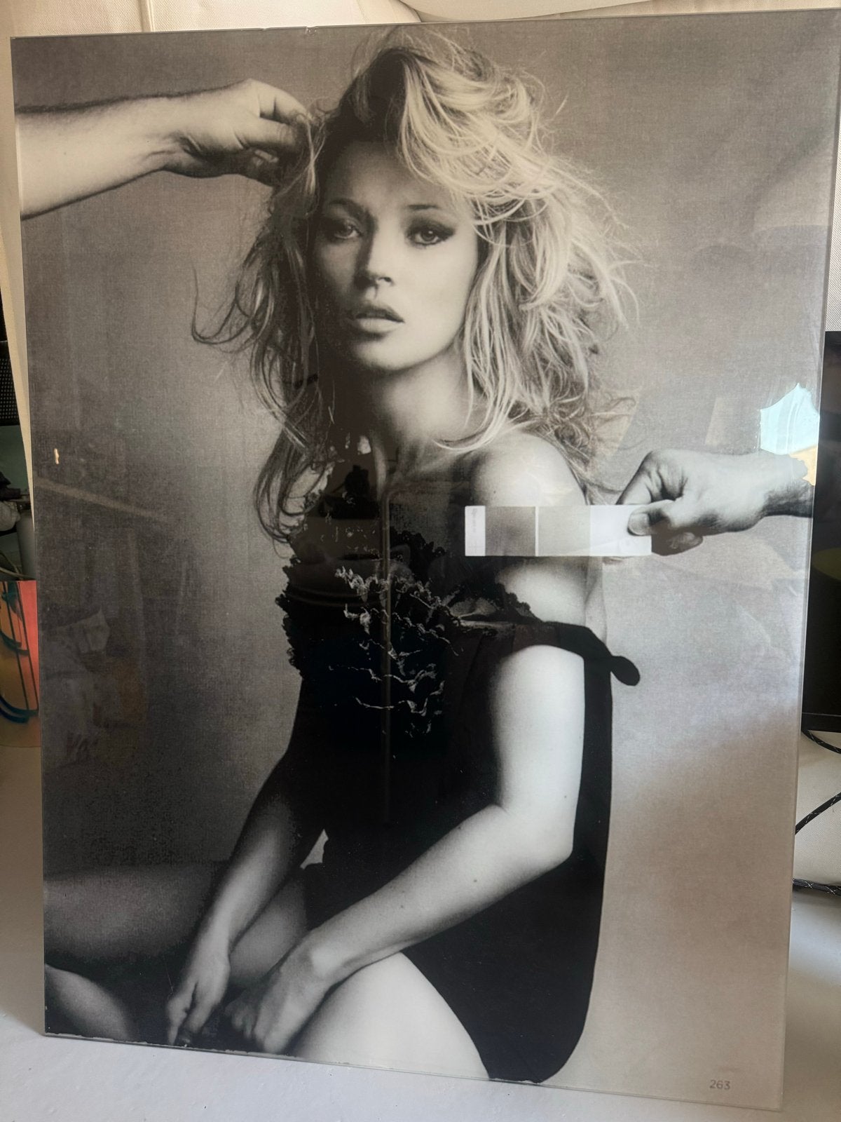 Artwork Kate Moss 100x75 cm op acrylglas / plexiglas, Ophalen of Verzenden, Print, Print/reproductie, Achter glas