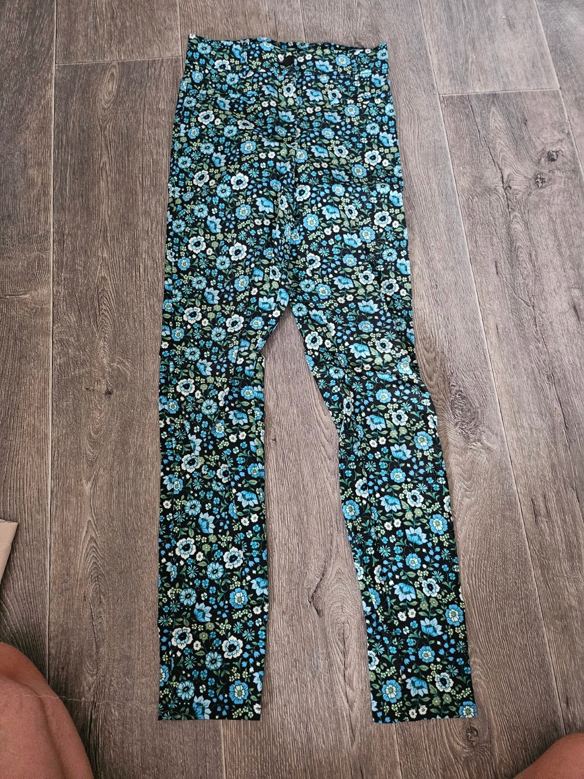Primark Legging met bloemenprint - Maat S, Legging, Maat 36/38 (S), Primark, Zwart