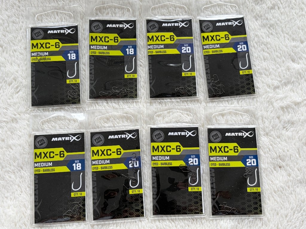 adv 367 / NIEUW set 8 pakjes haakjes MATRIX, Ophalen of Verzenden, Nieuw, Haak