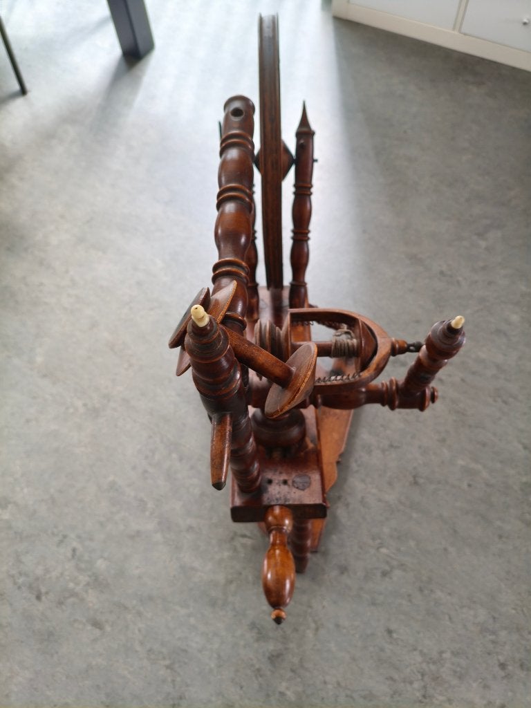 Spinnenwiel, Hobby en Vrije tijd, Spinnewielen en Spinnen, Ophalen, Gebruikt, Spinnewiel