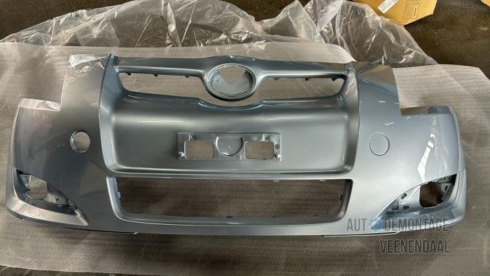 Voorbumper van een Toyota Auris (8S1), Auto-onderdelen, Carrosserie en Plaatwerk, Bumper, Toyota, Nieuw, Ophalen of Verzenden