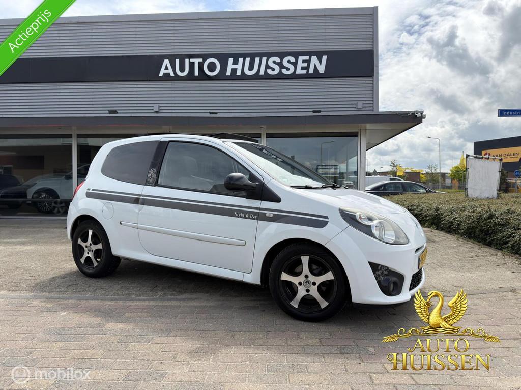 Renault Twingo 1.2-16V Authentique Pano Airco Day&Night, Auto's, Renault, Voorwielaandrijving, Twingo, Gebruikt, 31 €/maand