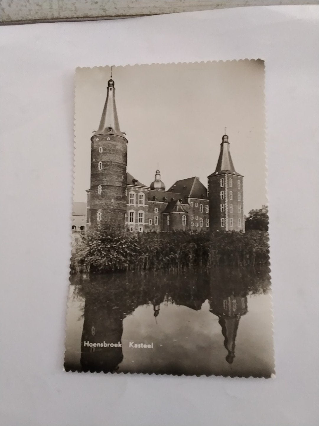 Oude ansichtkaart Kasteel Hoensbroek - Gelopen, Ophalen of Verzenden, 1940 tot 1960, Gelopen, Limburg