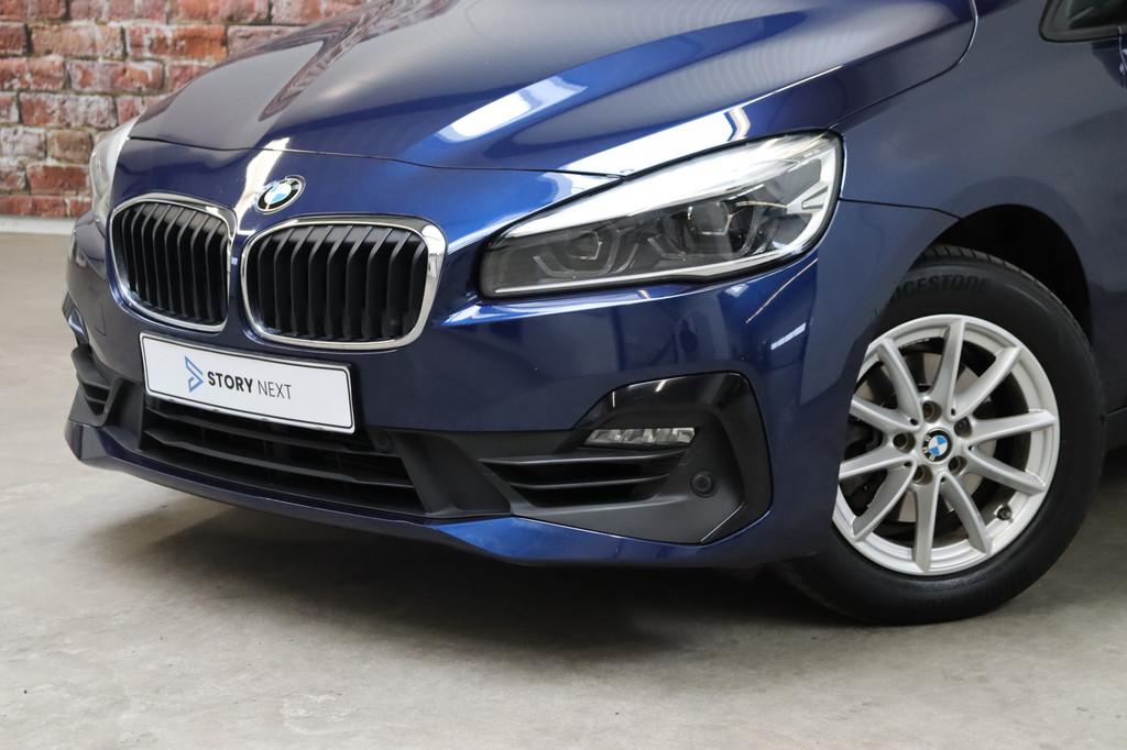 BMW 2 Serie Active Tourer 218i Executive Automaat / Navigati, Stof, Gebruikt, Euro 6, Blauw
