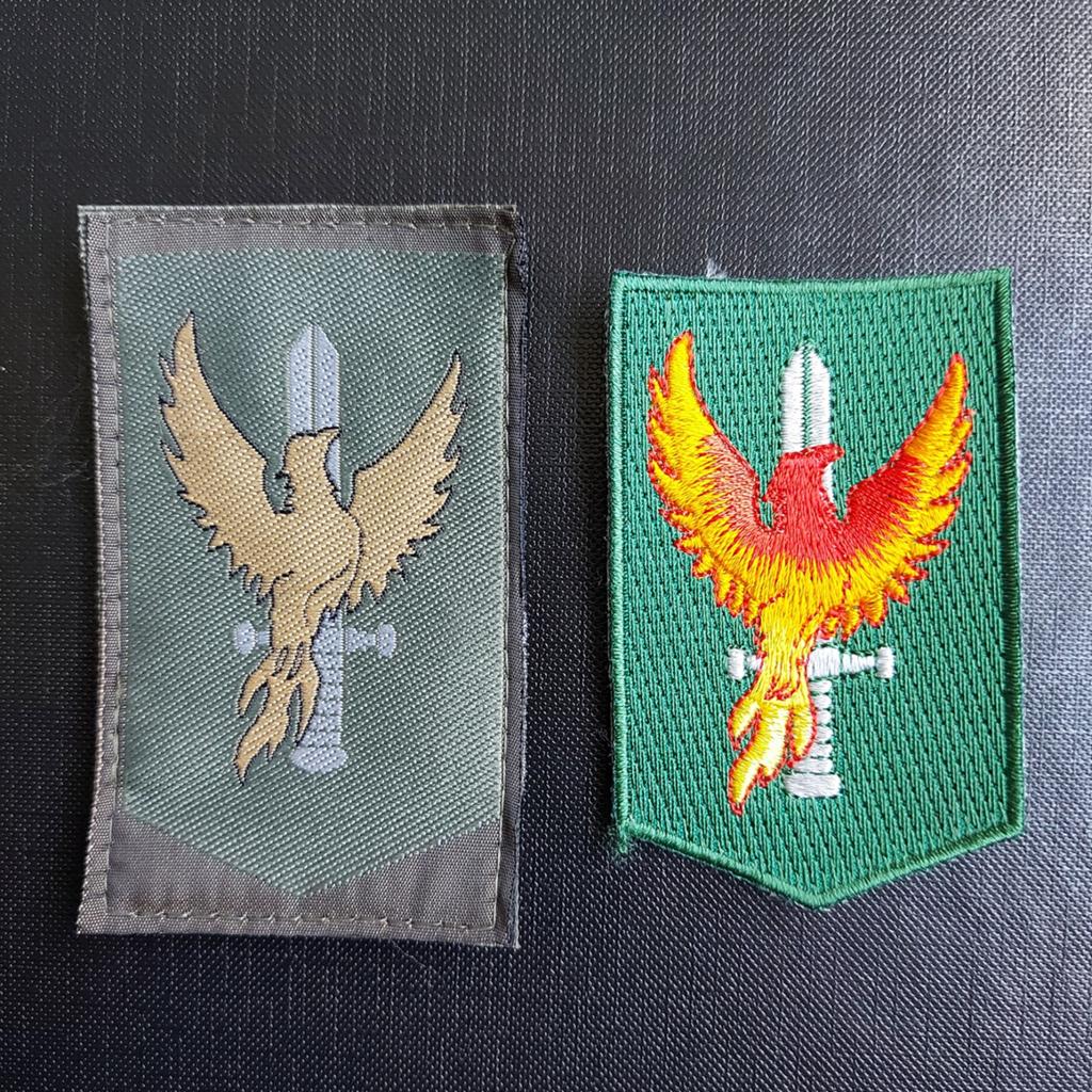 Phoenix OOCL mouwemblemen, Verzamelen, Ophalen of Verzenden, Landmacht, Nederland, Embleem of Badge