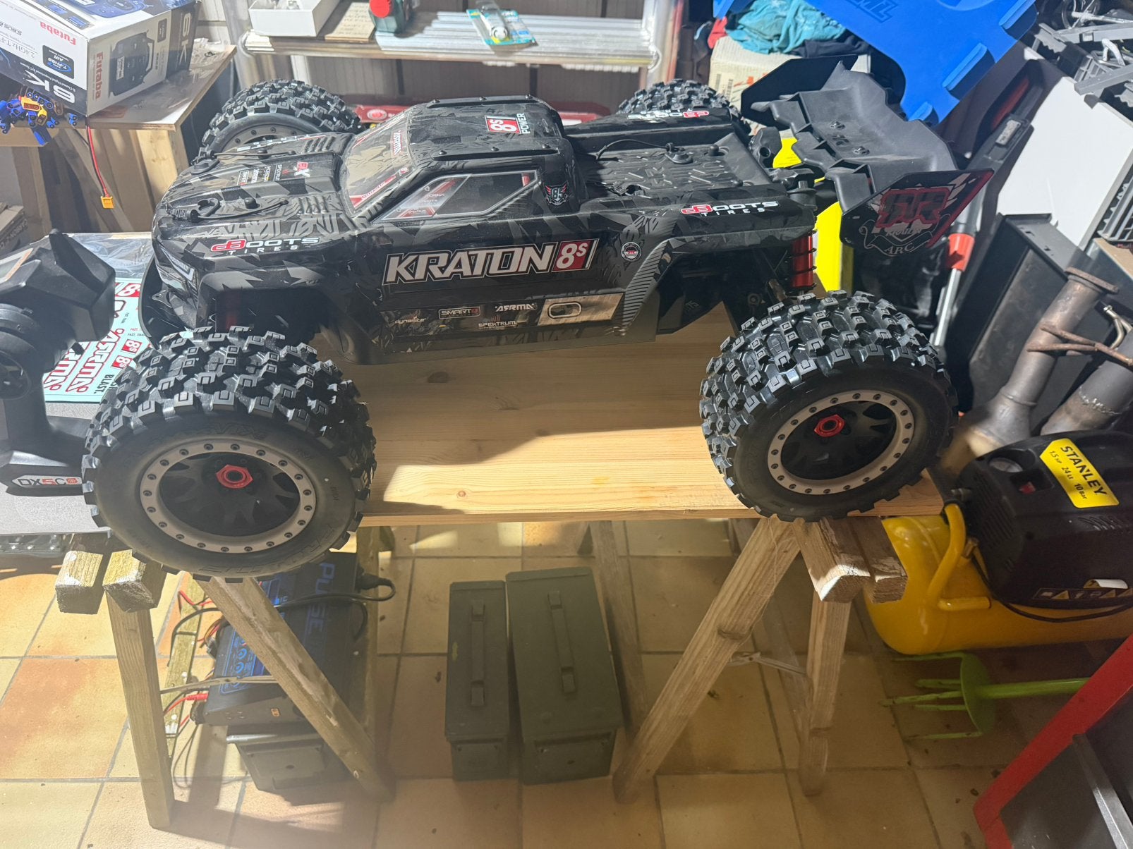Arrma kraton 8s, Ophalen, Nieuw, Auto
