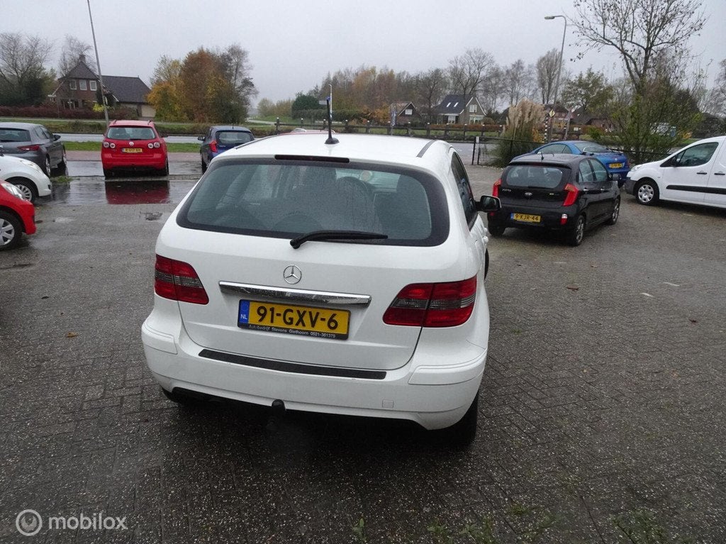 Mercedes B-klasse 170 Business Class, Auto's, Voorwielaandrijving, Gebruikt, Zwart, 4 cilinders