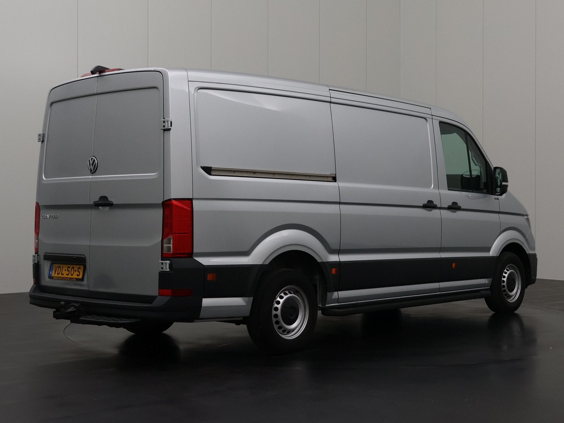 Volkswagen Crafter 2.0TDI 177PK Automaat L3H2 Highline | Tre, Stof, Gebruikt, Euro 6, 4 cilinders