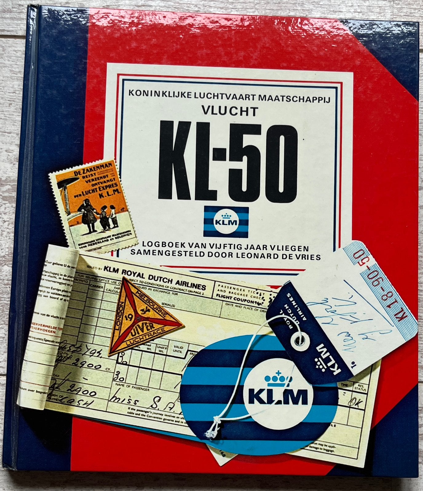 KLM - 'Vlucht KL-50' - Logboek Vliegen - 1919-1969 Bieden, Ophalen of Verzenden, Zo goed als nieuw, Boek of Tijdschrift