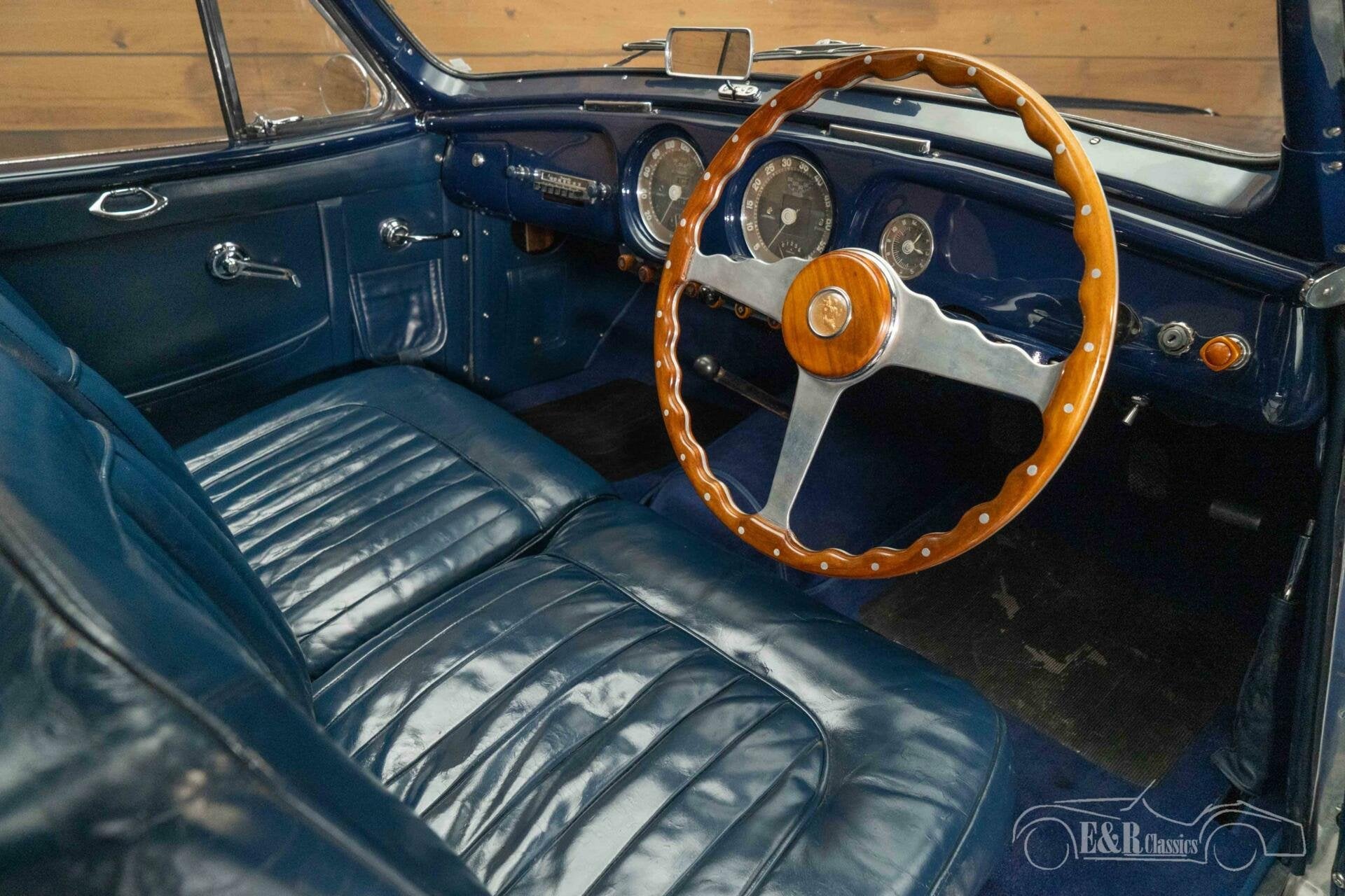 Delahaye 235 L’Elfe by Figoni | € 200.000 Restauratie |, Auto's, Achterwielaandrijving, Leder, Bedrijf, Handgeschakeld