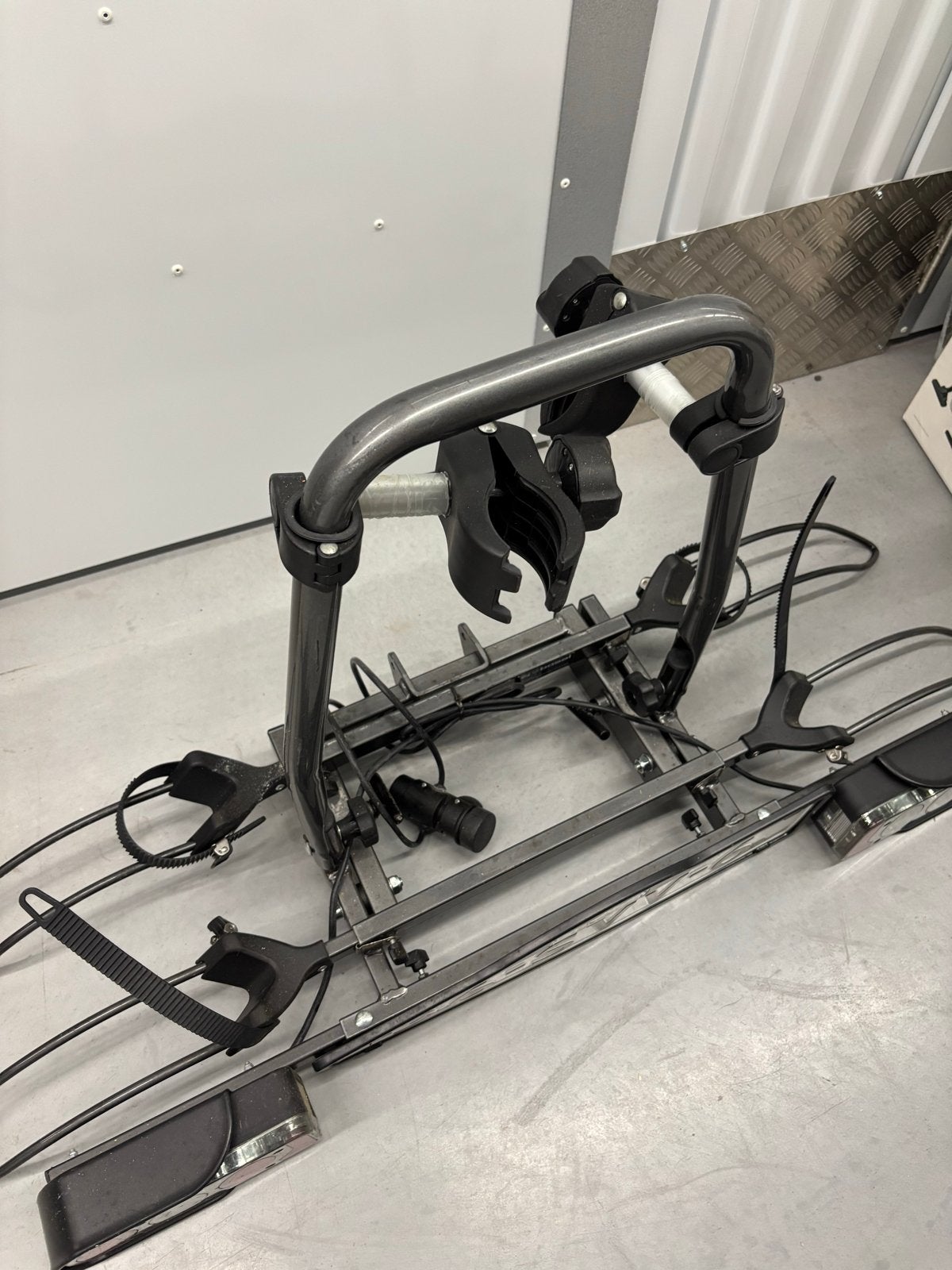 Bosal Trekhaakdrager voor 2 fietsen - Gebruikt, Auto diversen, Fietsendragers, Ophalen, 2 fietsen, Gebruikt, Trekhaakdrager