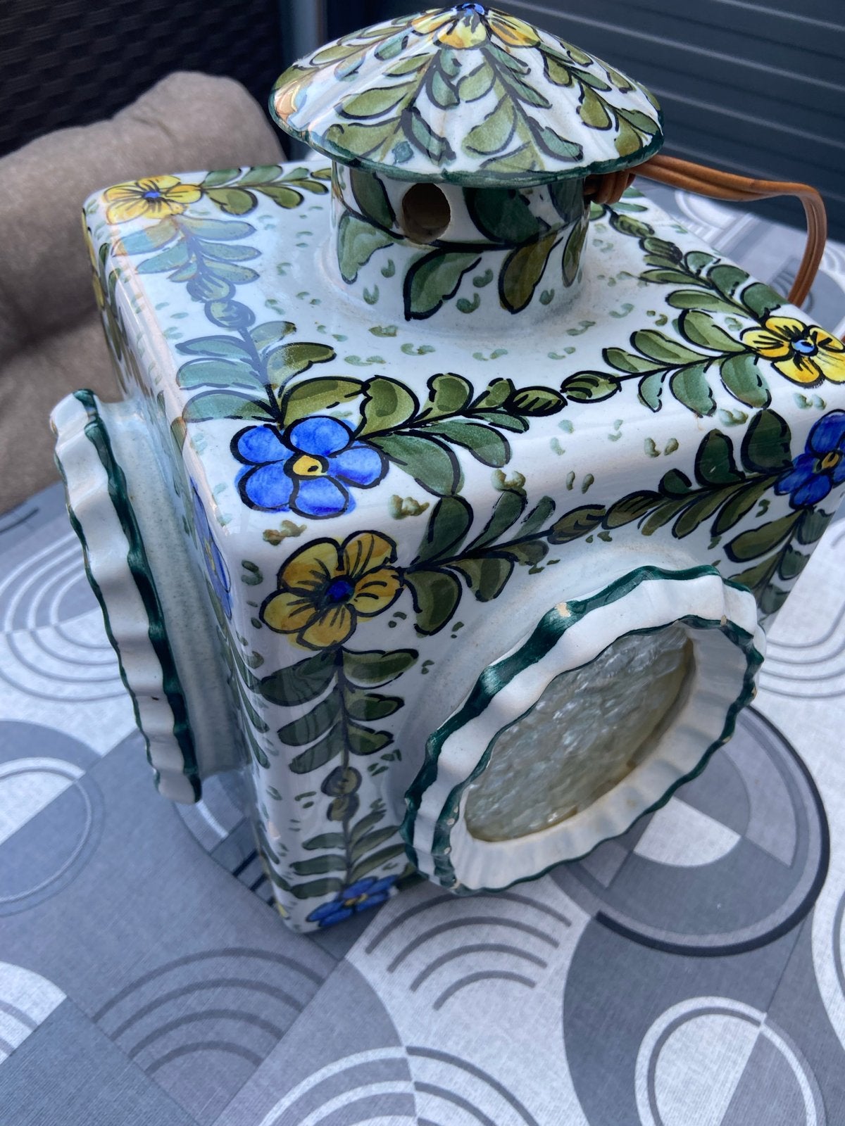Decoratieve keramische lamp, Ophalen