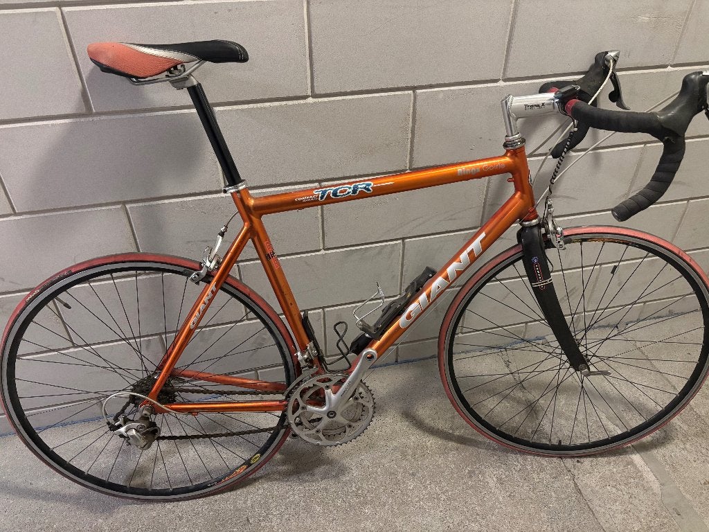 Giant Racefiets 55.5 / Shimano 105 en Ultegra / klus project, Fietsen en Brommers, Ophalen, Gebruikt, 10 tot 15 versnellingen