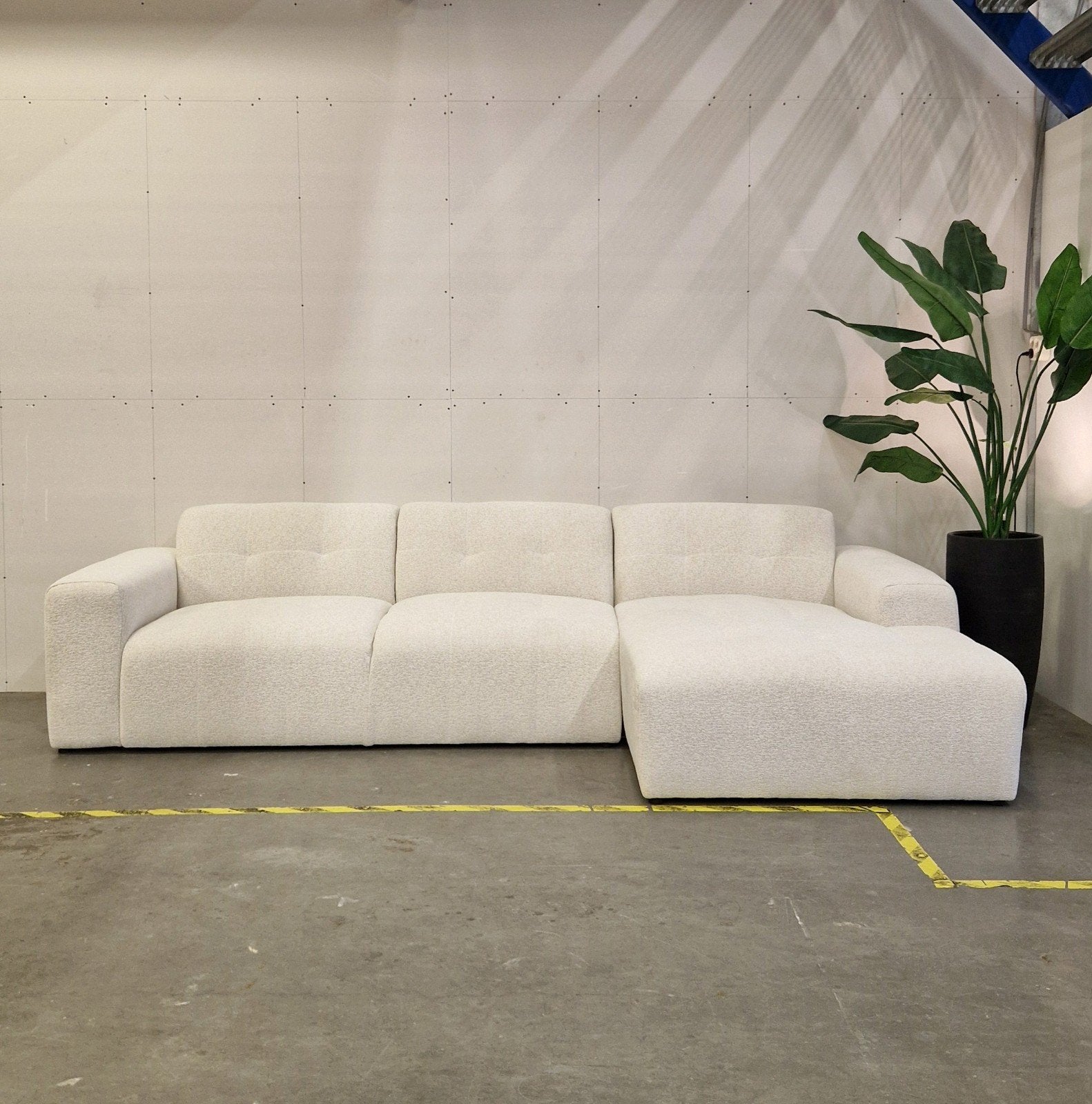 Nieuwe Luxe Hoekbank Crème 310x155 cm Showroommodel