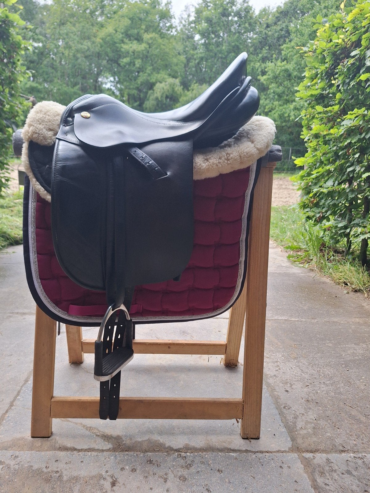 kn dressuurzadel 16.5 inch, Ophalen of Verzenden, Zo goed als nieuw, Dressuur