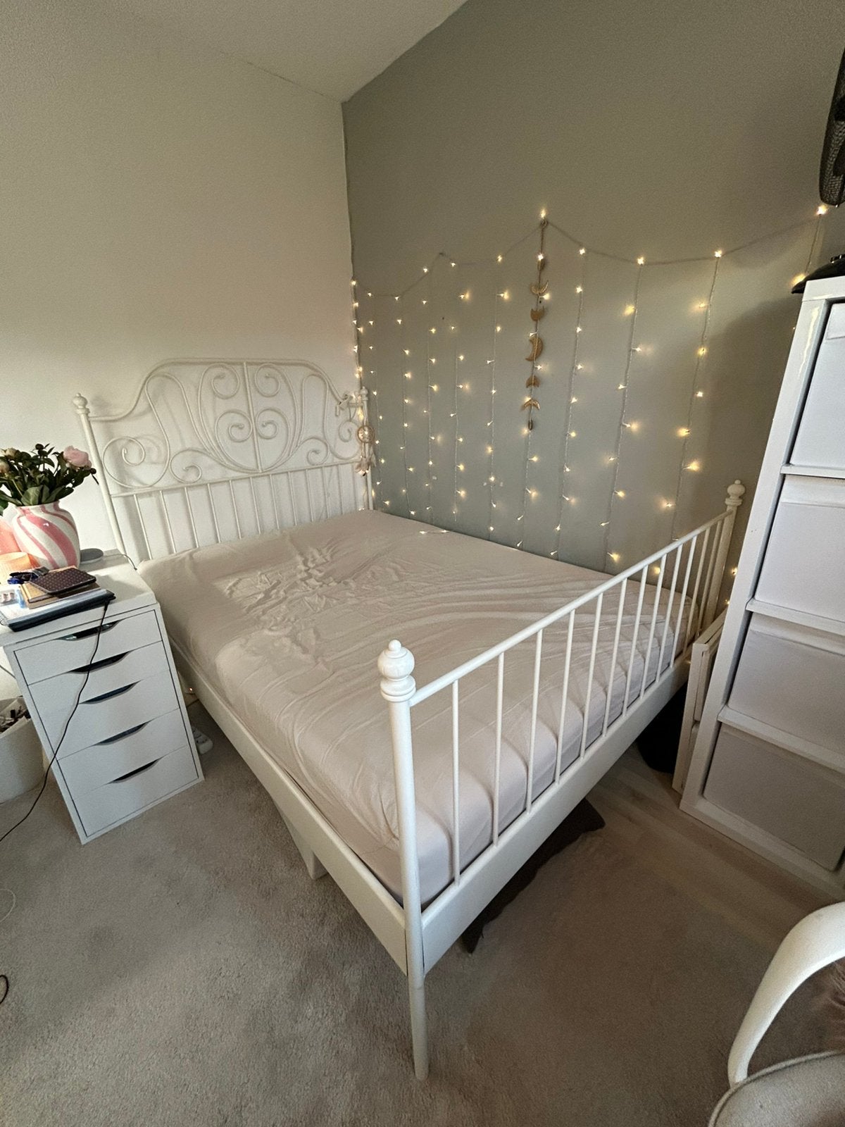 IKEA twijfelaar bed, wit, in goede staat, Huis en Inrichting, Slaapkamer | Bedden, Ophalen, Gebruikt, Wit, 140 cm