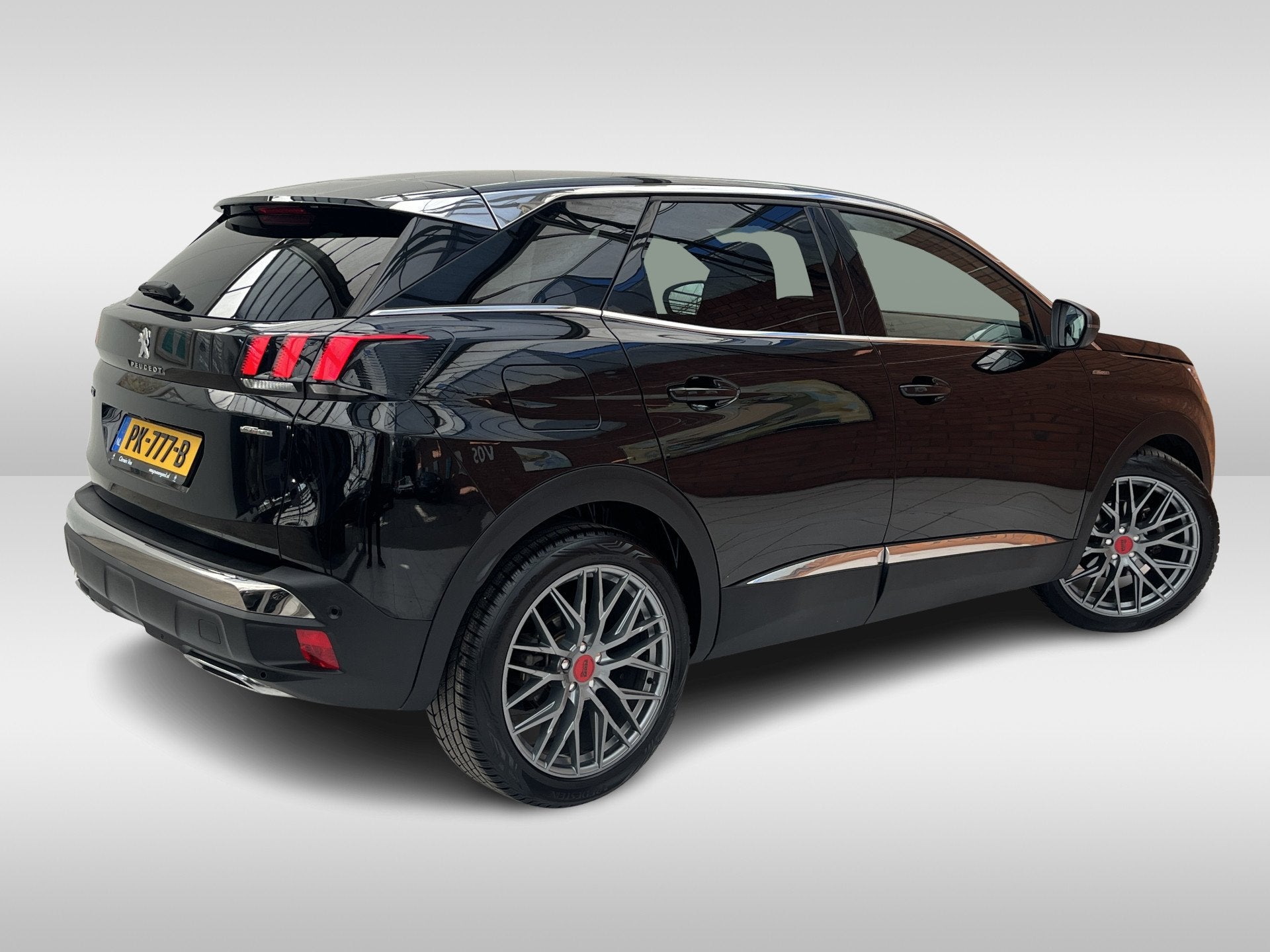 Peugeot 3008 PureTech 130 GT Line | Elektrische achterklep |, 12 maanden, Gebruikt, 1199 cc, Leder en Stof