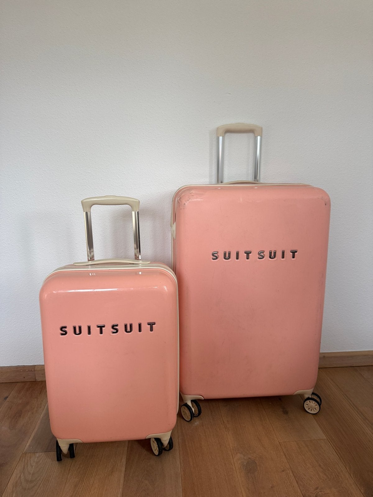 Set van 2 SUITSUIT koffers: handbagage en grote koffer, Ophalen, 30 cm of meer, Gebruikt, 60 tot 80 cm