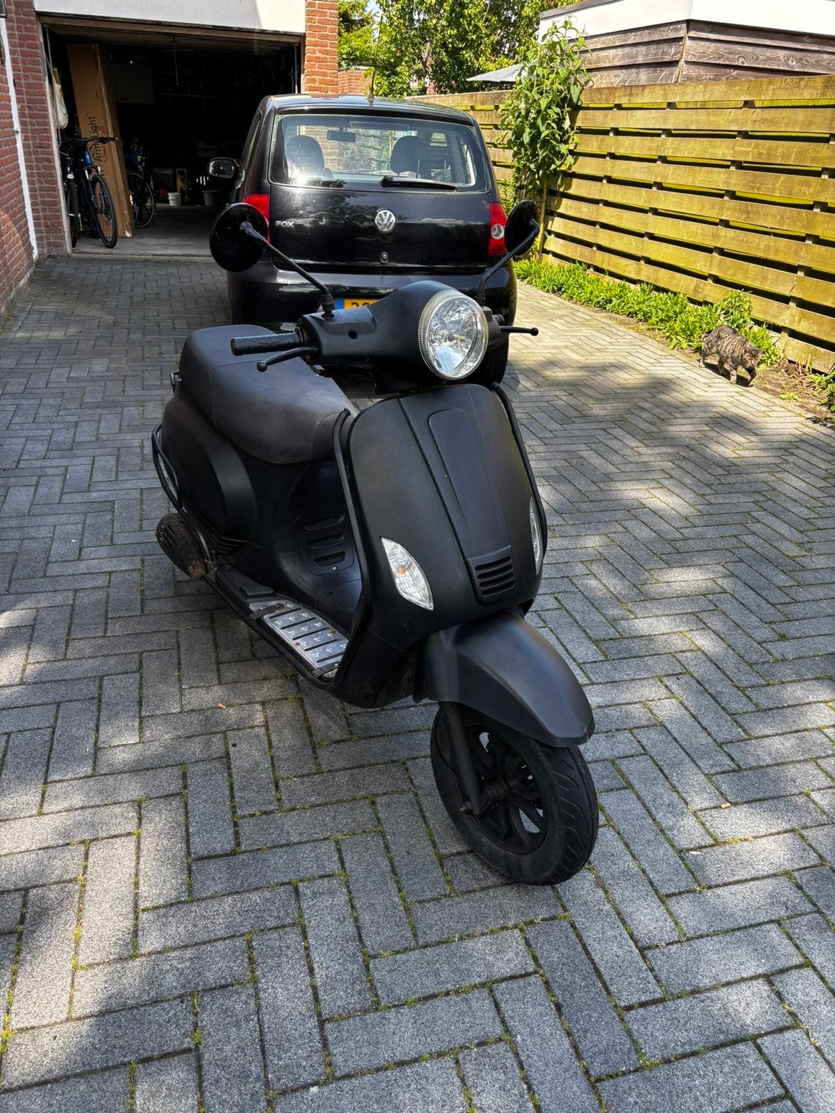 Foto 4 van Nette Riya 4takt brom scooter 2018