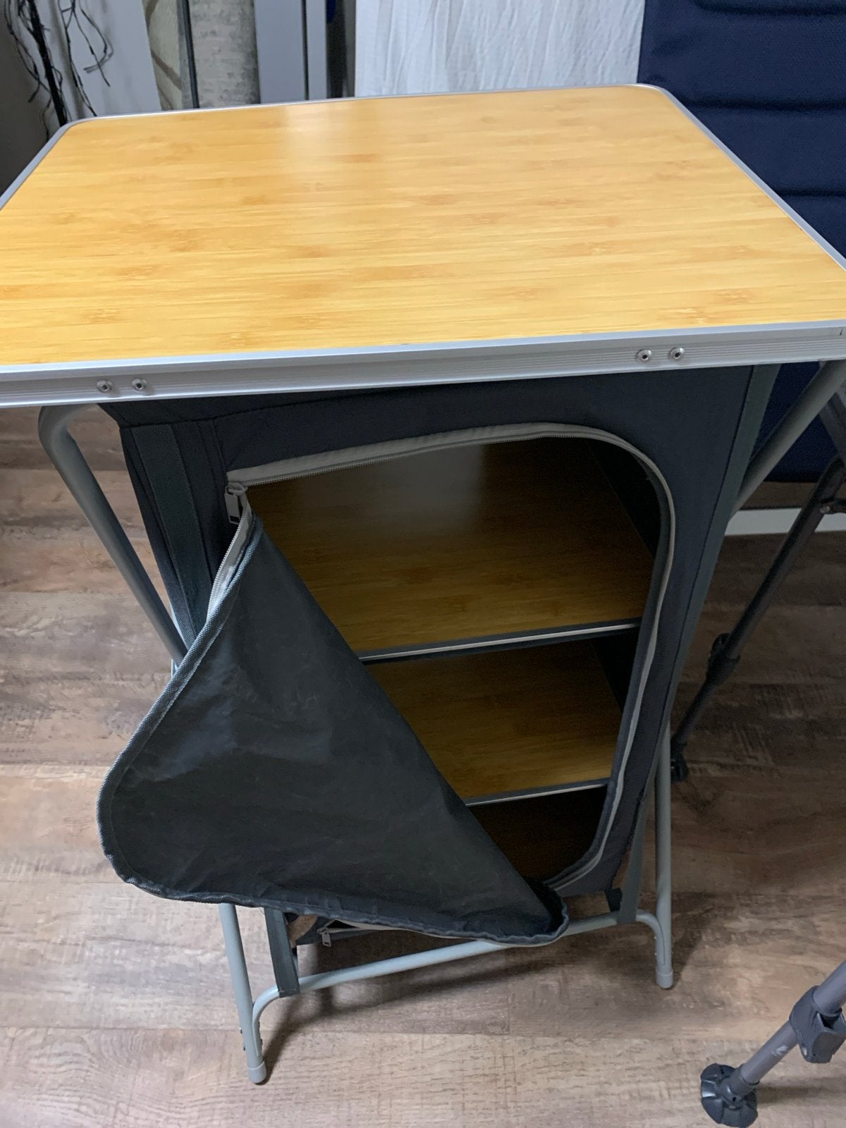 Opvouwbare Campingkast  met Opbergruimte - Bamboe Look, Ophalen, Gebruikt