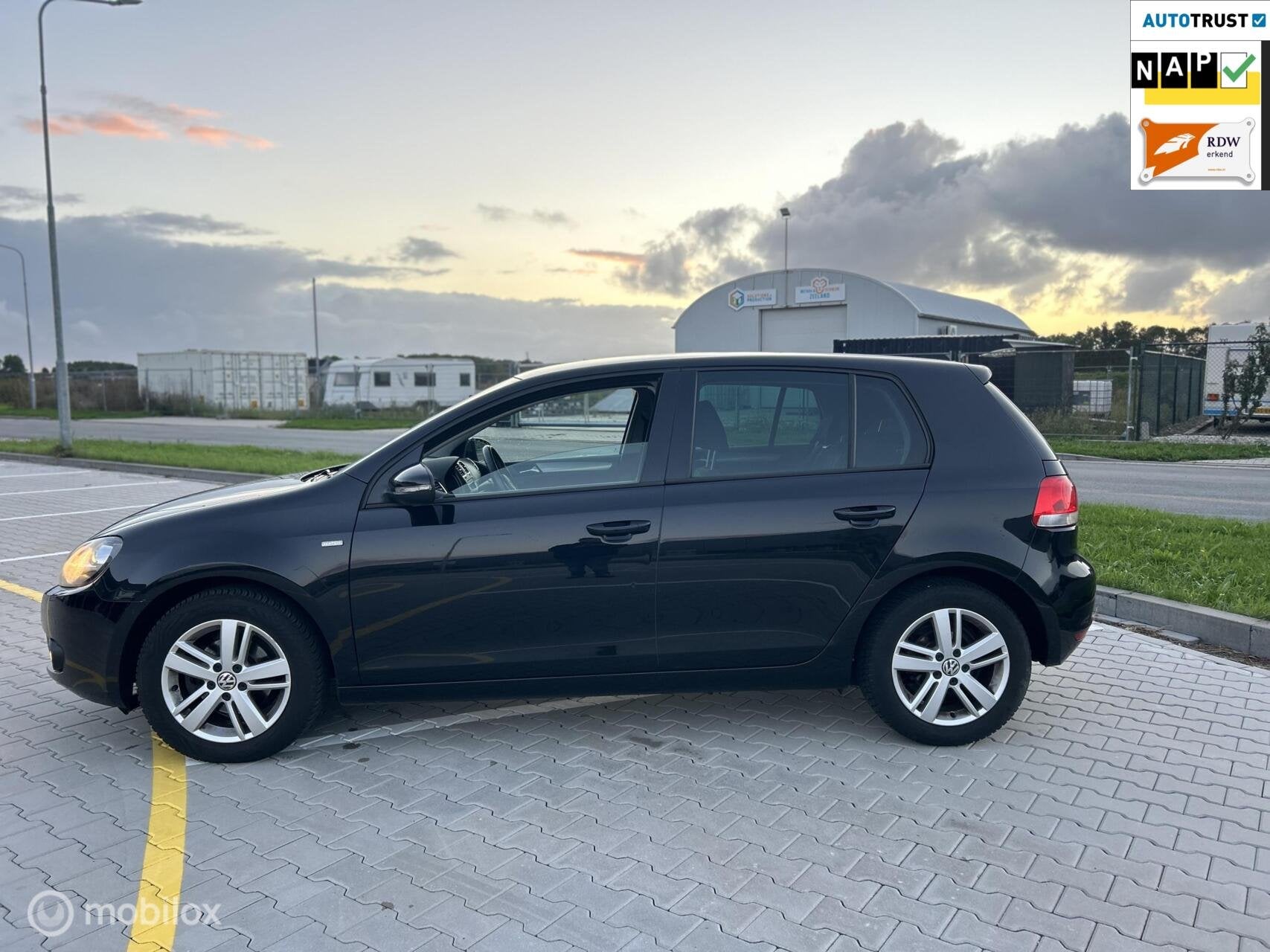 Volkswagen Golf 6 1.2 TSI R-LINE|APK|STOELVERW.|CARPLAY, Auto's, Voorwielaandrijving, 86 pk, 4 cilinders, 1198 cc