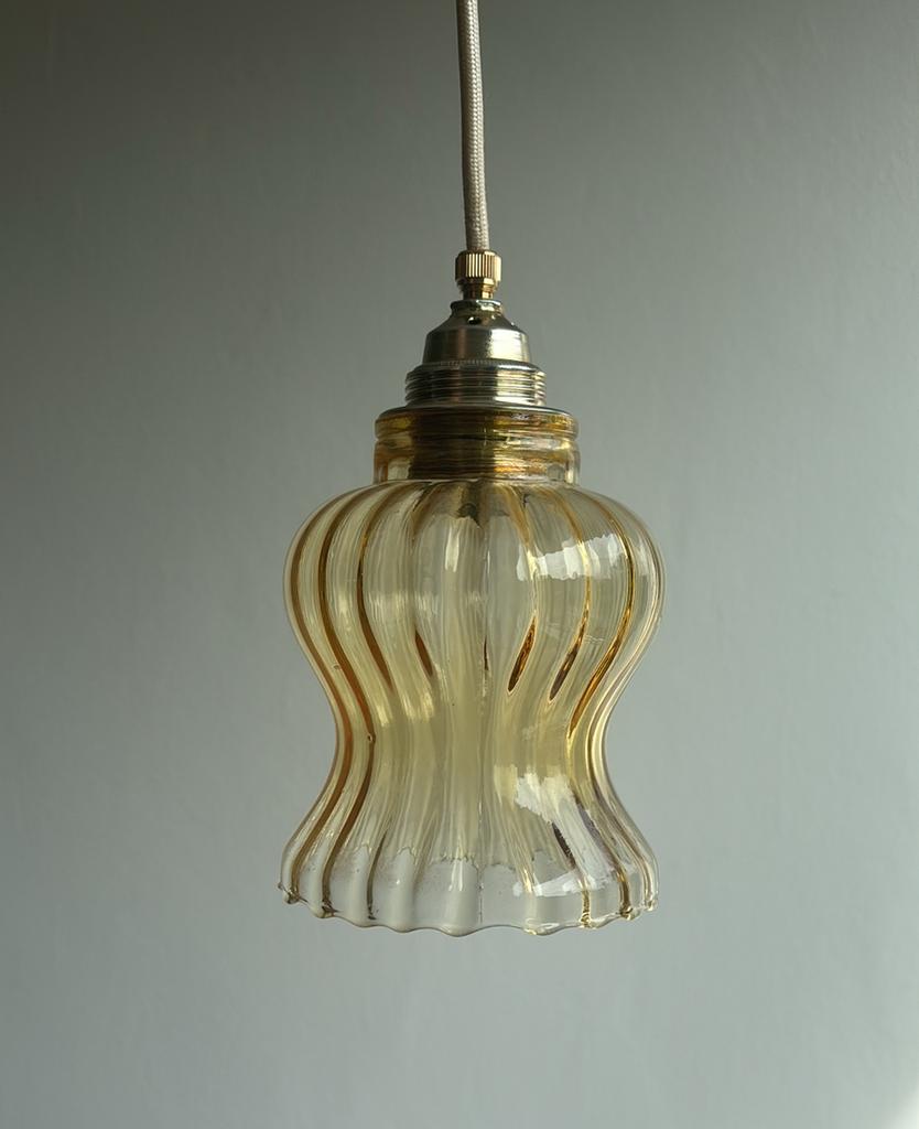 Vintage glazen hanglamp, Ophalen of Verzenden, Zo goed als nieuw, Glas