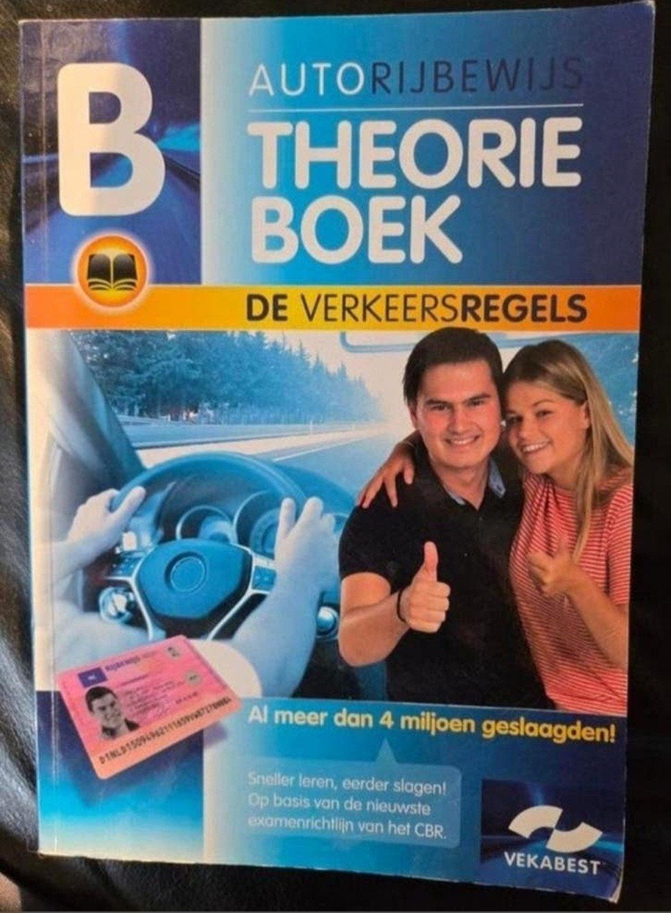 Theorieboek Autorijbewijs Vekabest De Verkeersregels, Niet van toepassing, Ophalen of Verzenden, Zo goed als nieuw, Vekabest