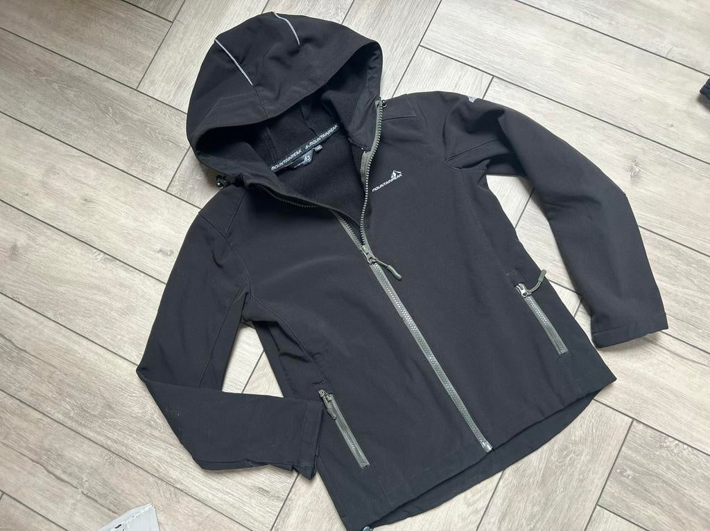 Mountain Peak softshell jas maat 140, Kinderen en Baby's, Kinderkleding | Maat 140, Ophalen of Verzenden, Zo goed als nieuw, Jongen of Meisje