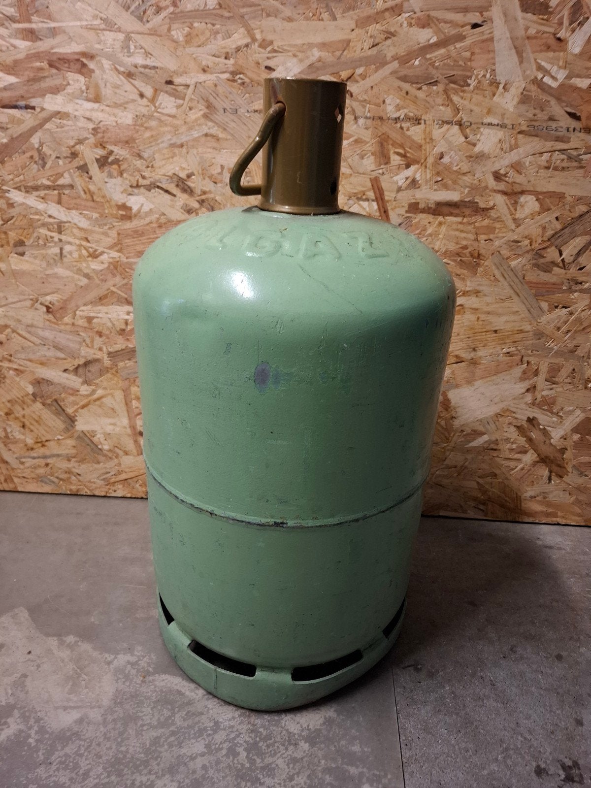 Gasfles Totalgas. Leeg, Ophalen
