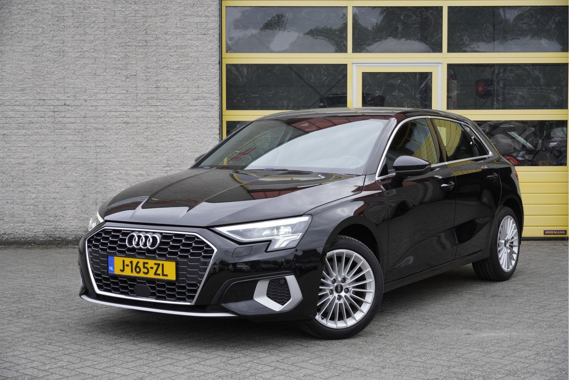 Audi A3 Sportback 30 TFSI 5drs Business edition BJ2020 Lmv 1, Auto's, Gebruikt, Zwart, Origineel Nederlands, Bedrijf