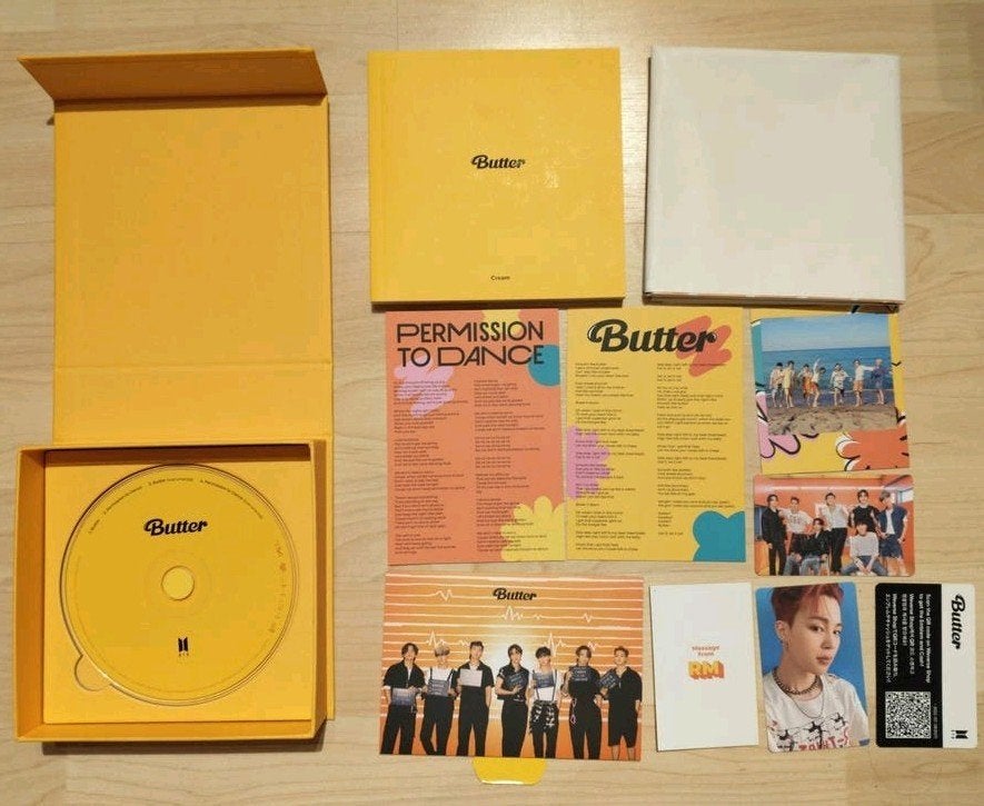 BTS - Butter Album (Cream Versie) +Weverse POB & Groepskaart, K-pop, Ophalen of Verzenden, Zo goed als nieuw, Single