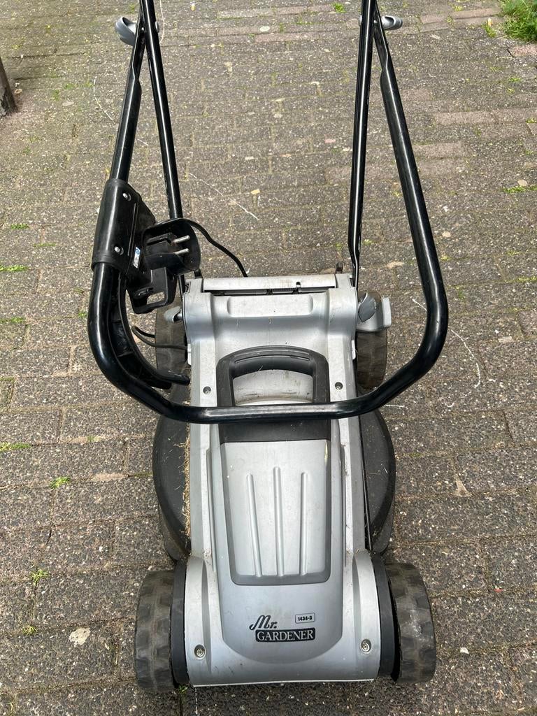 Mr. Gardener Elektrische Grasmaaier - Gebruikt, Cirkelmaaier, Elektrische grasmaaier, N, Ophalen of Verzenden