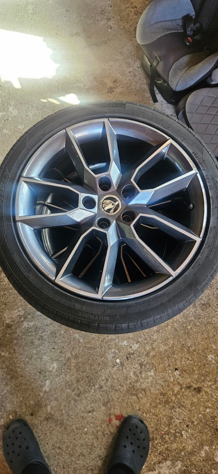 originele gemini  Skoda RS velgen., Auto-onderdelen, Ophalen, Zomerbanden, Velg(en)