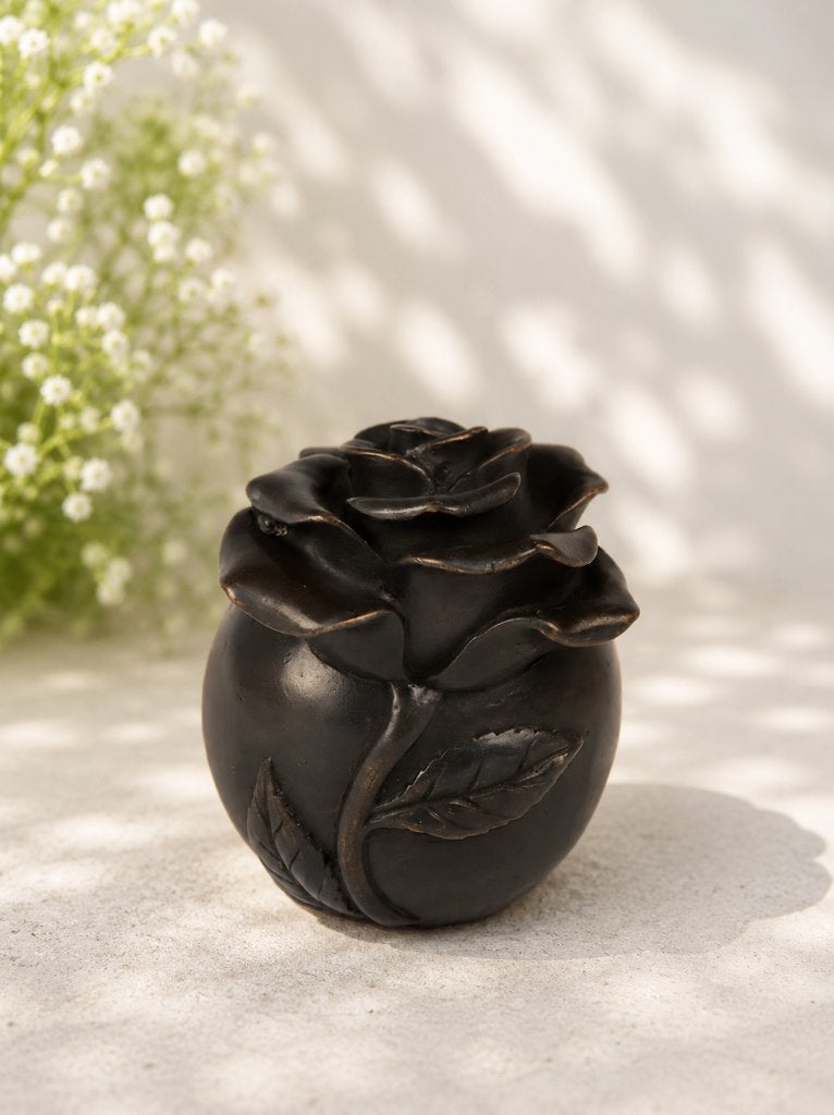 mini urn / asurn / ROOS/ brons, Nieuw, Info@huisentuindecoratiemarie.nl, Huis en tuin decoratie marie, Peize