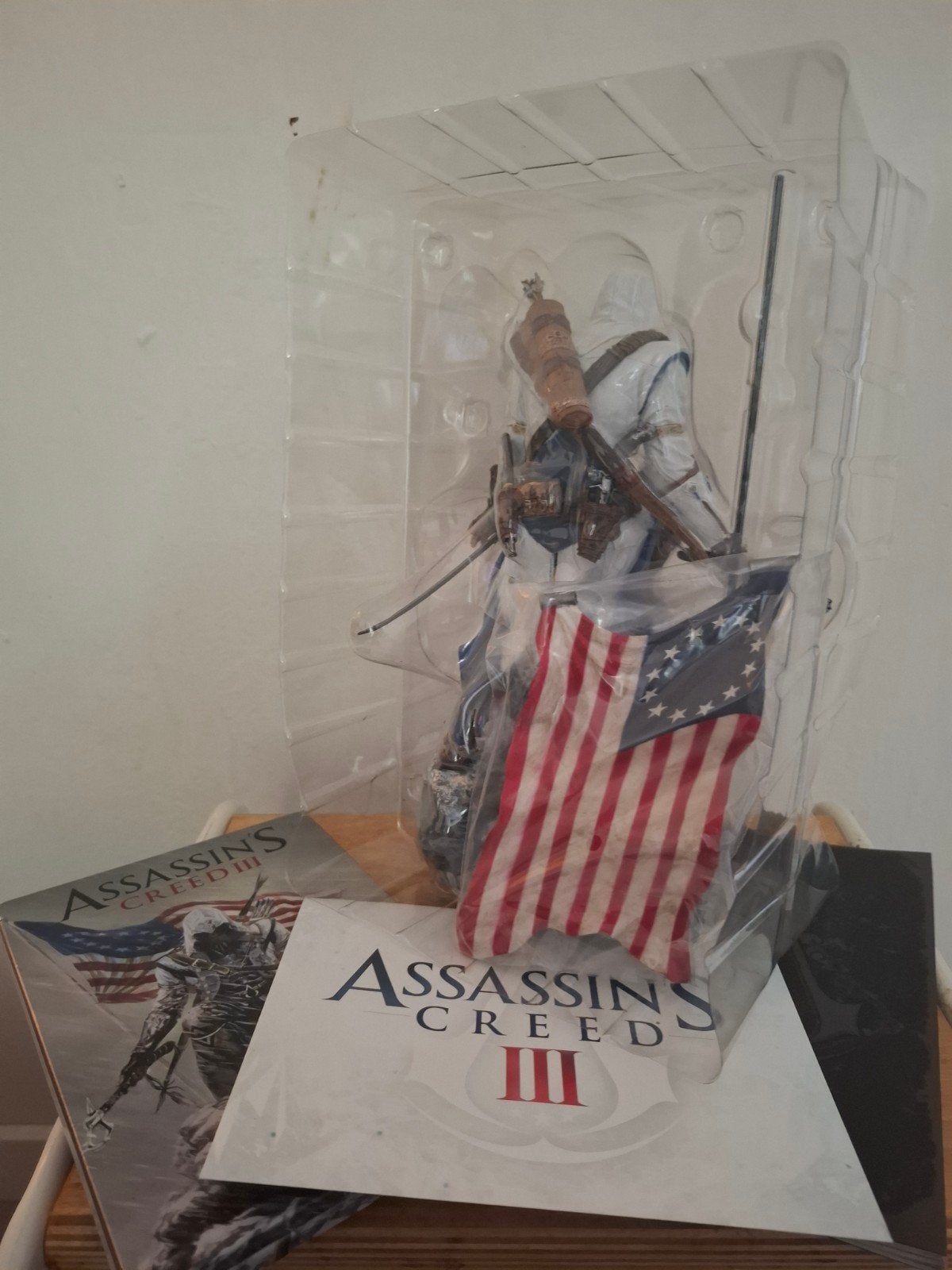 Assassin's Creed III Freedom Edition - Zonder game, Ophalen of Verzenden, Zo goed als nieuw