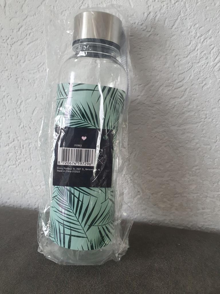 Nieuwe waterfles met palmbladprint, Sport en Fitness, Bidons, Ophalen of Verzenden, Nieuw