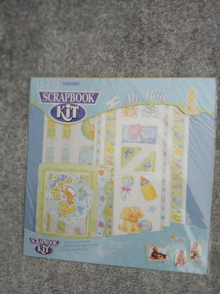 22 scrapkits plus losse vellen, Ophalen, Overige thema's
